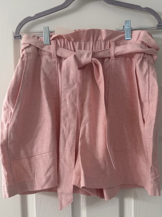 Banana Republic Pants - Banana Republic Linen Blend Tie Waist Shorts - size L NWT